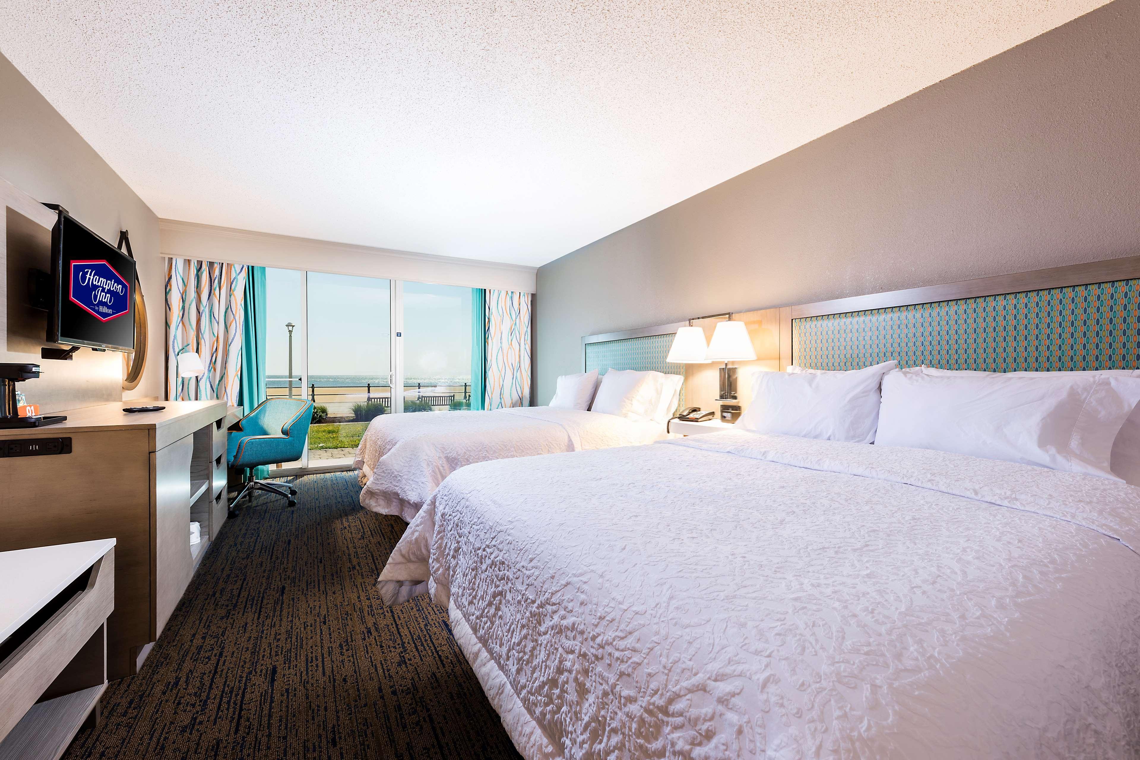 Hampton Inn Virginia Beach Oceanfront North Exterior photo