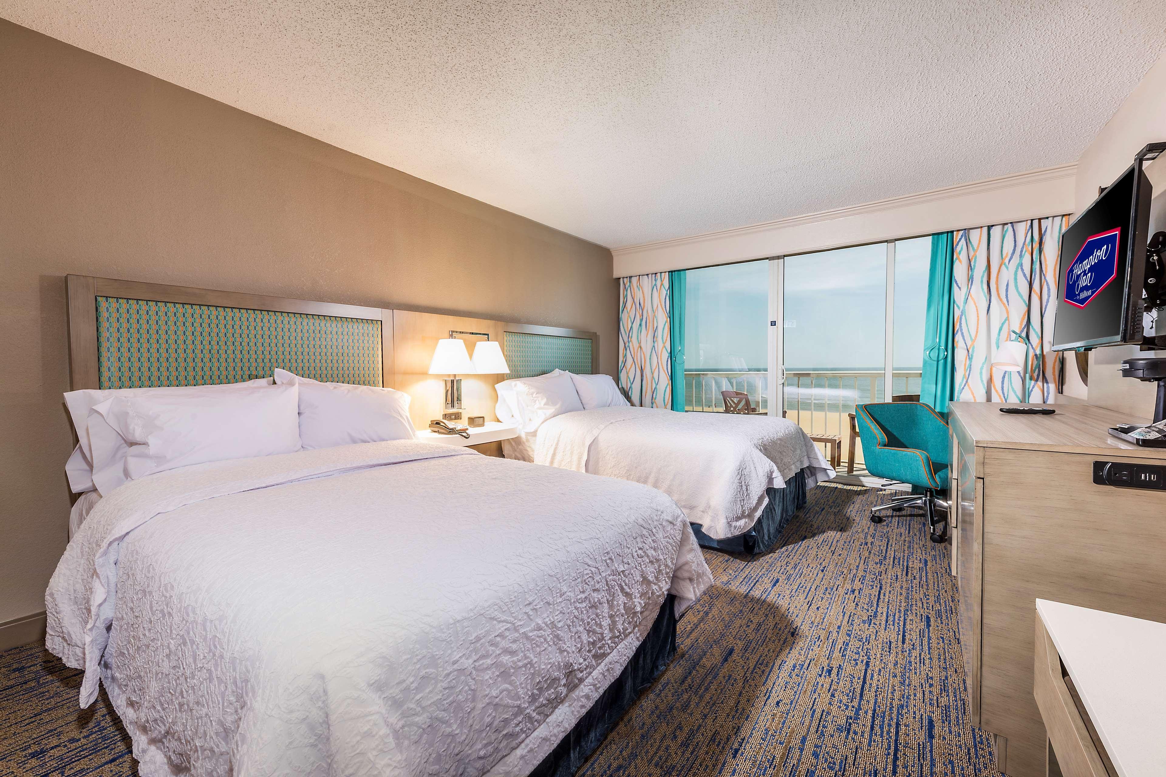 Hampton Inn Virginia Beach Oceanfront North Exterior photo