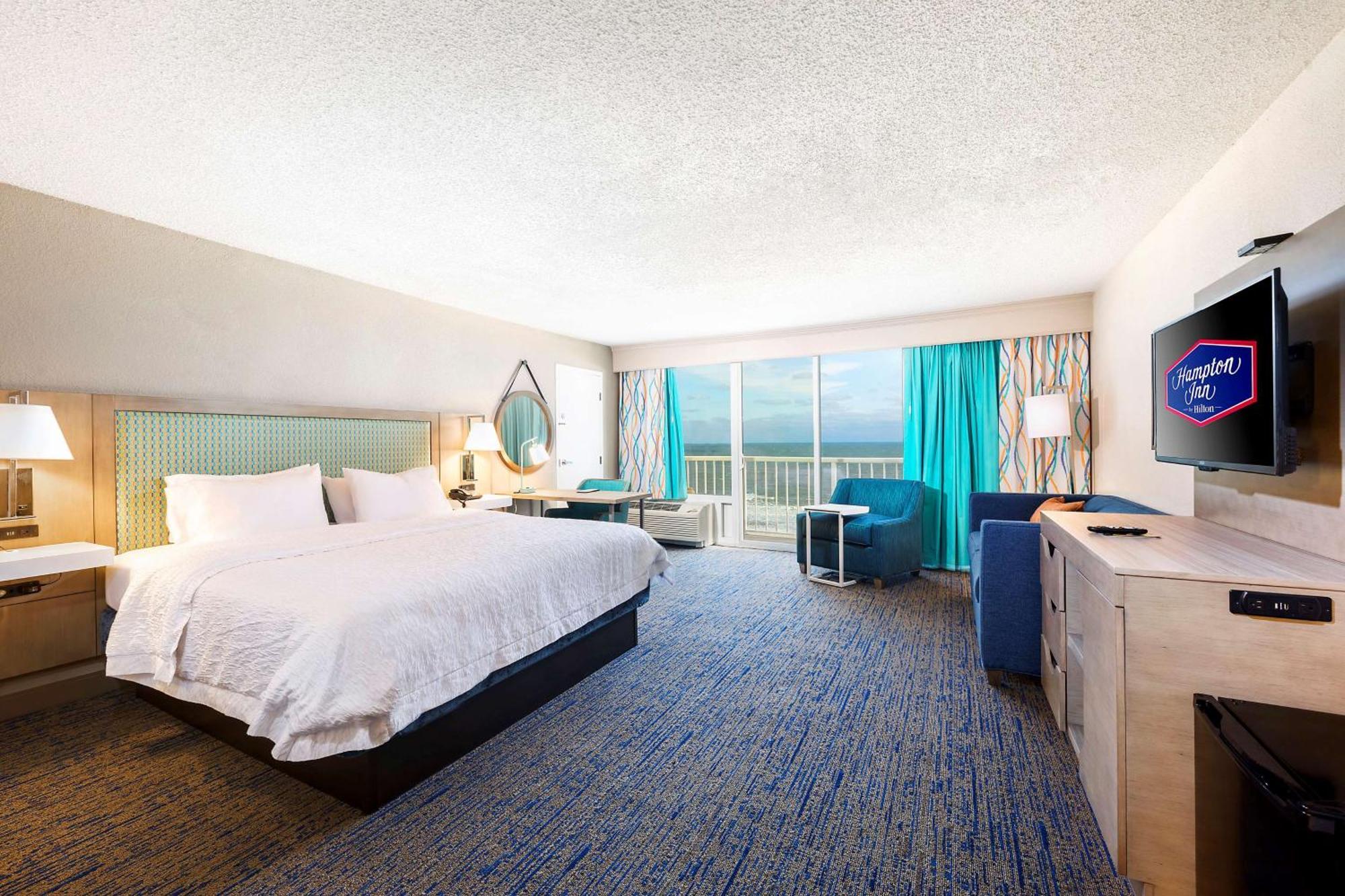 Hampton Inn Virginia Beach Oceanfront North Exterior photo