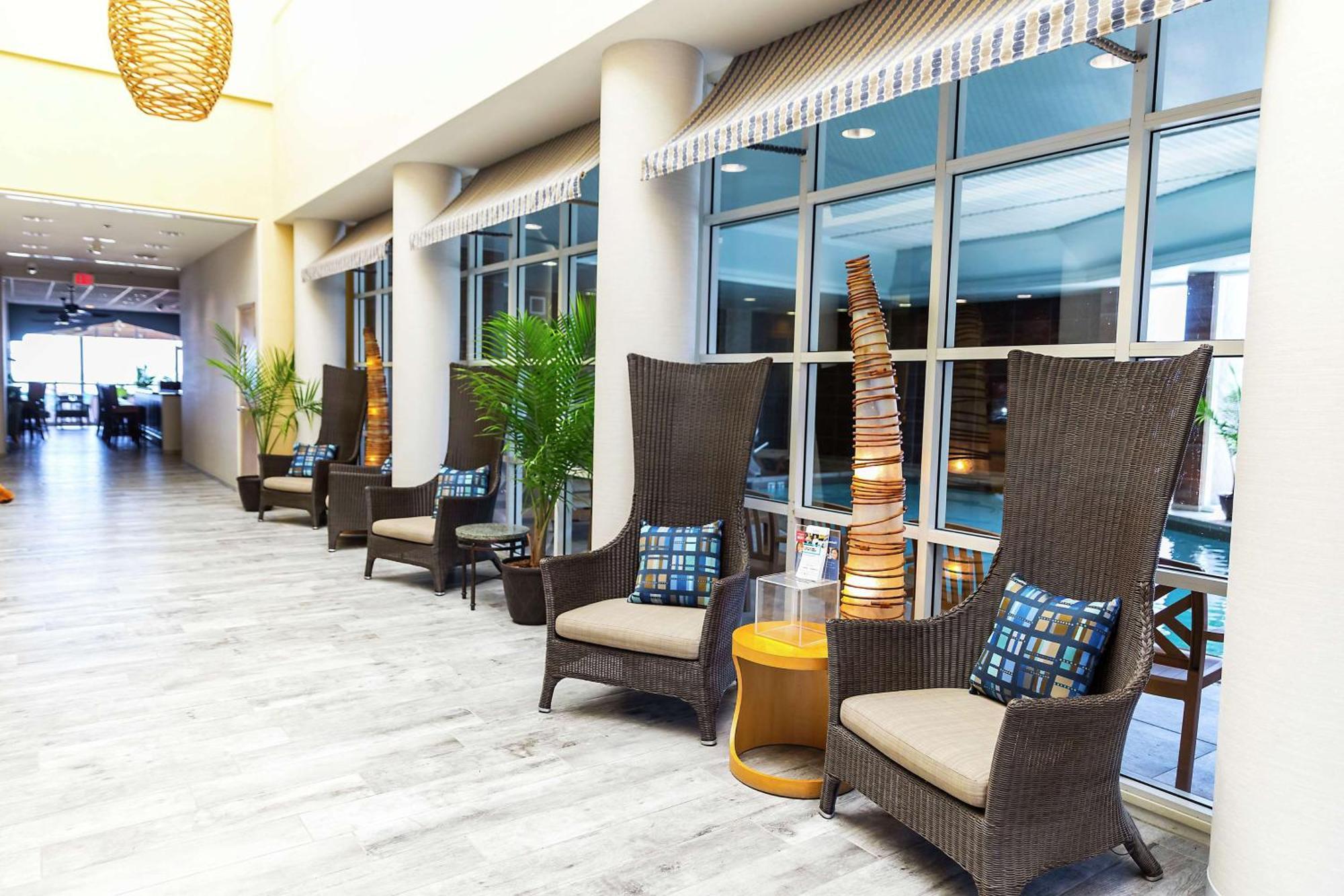 Hampton Inn Virginia Beach Oceanfront North Exterior photo
