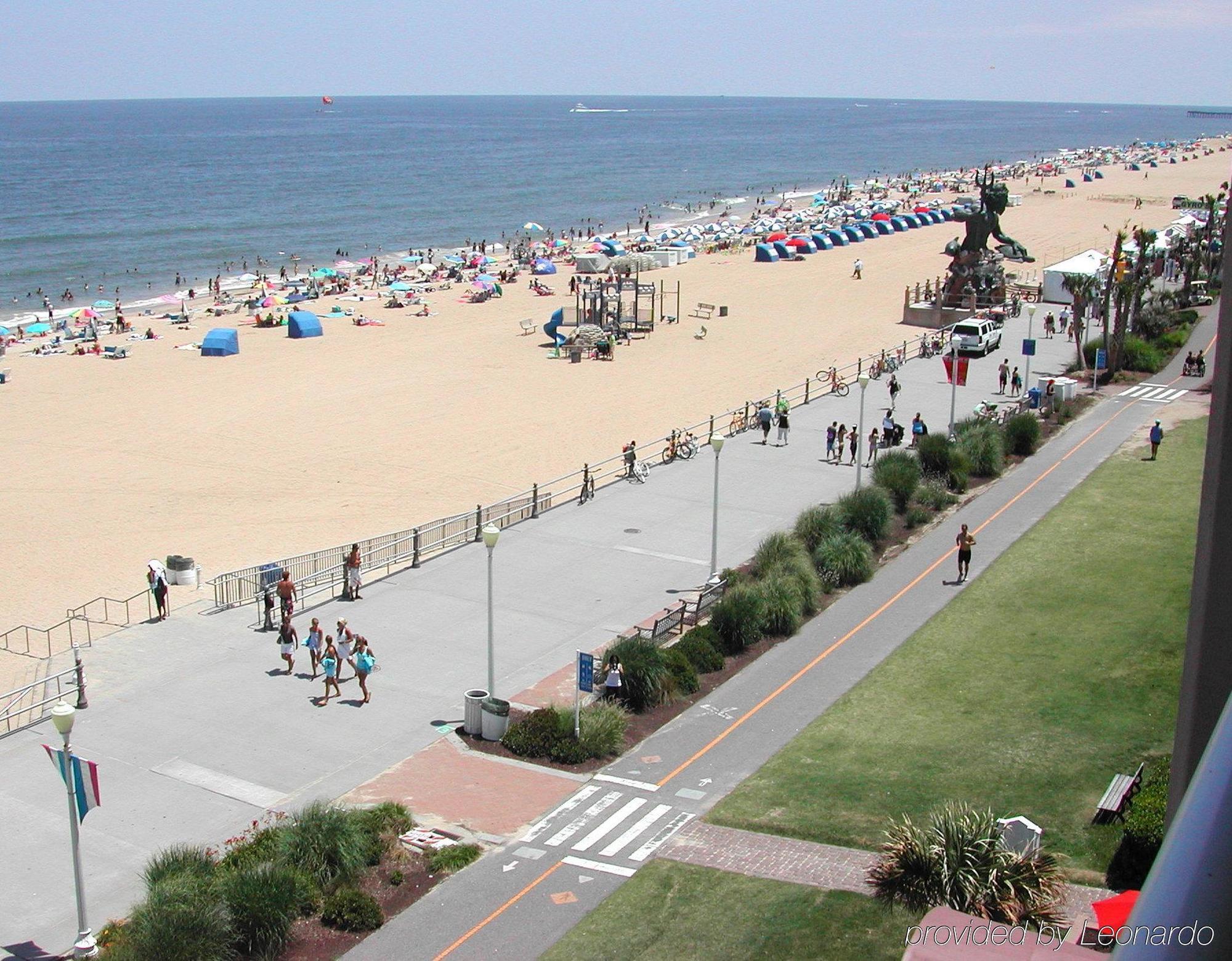Hampton Inn Virginia Beach Oceanfront North Facilities photo